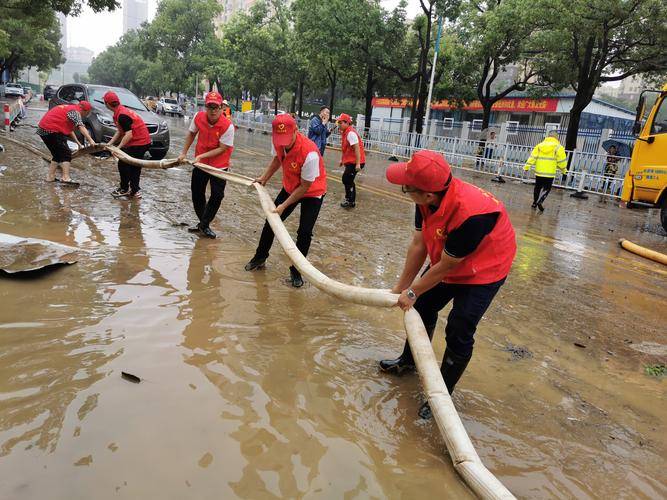 长沙抽水排水设备出租，地下室车库抽水，内涝队伍随时待命