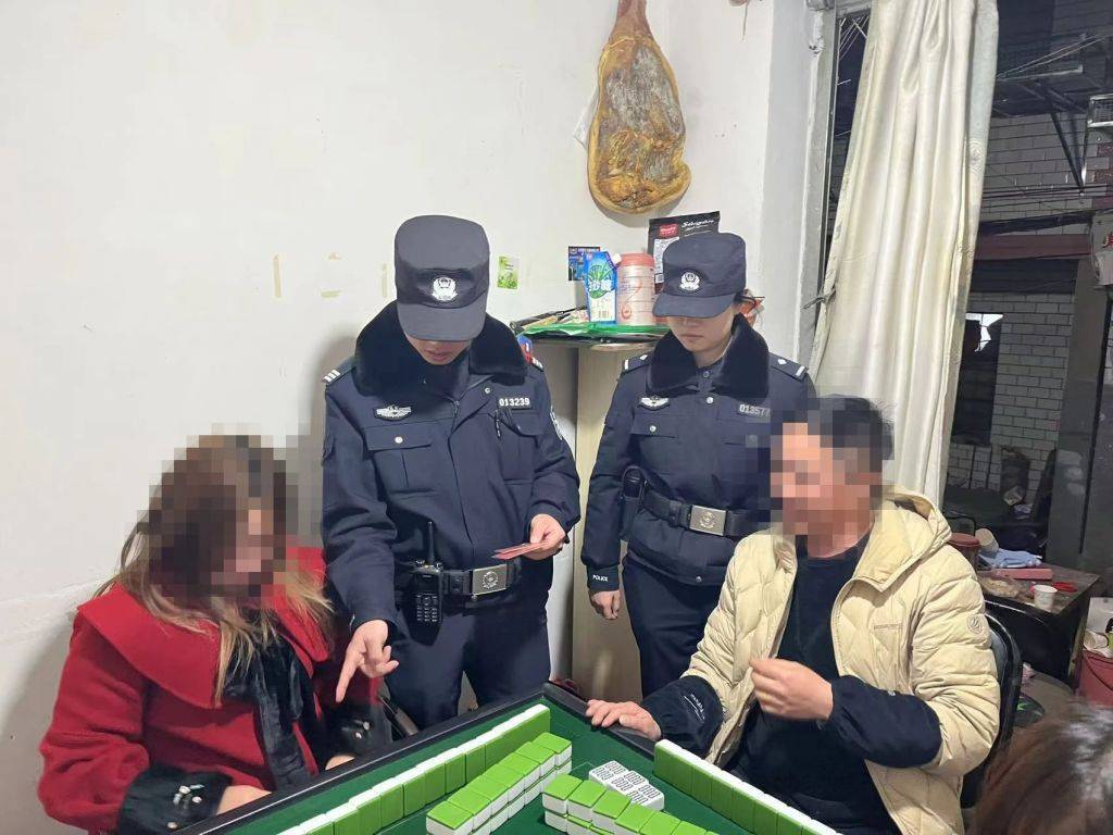 昆明出动两千余名警力检查重点区域，整改115个问题隐患