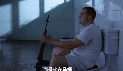 数十名俄军吞枪自杀，多名女兵被炸死！用枪爆头会有痛苦吗？